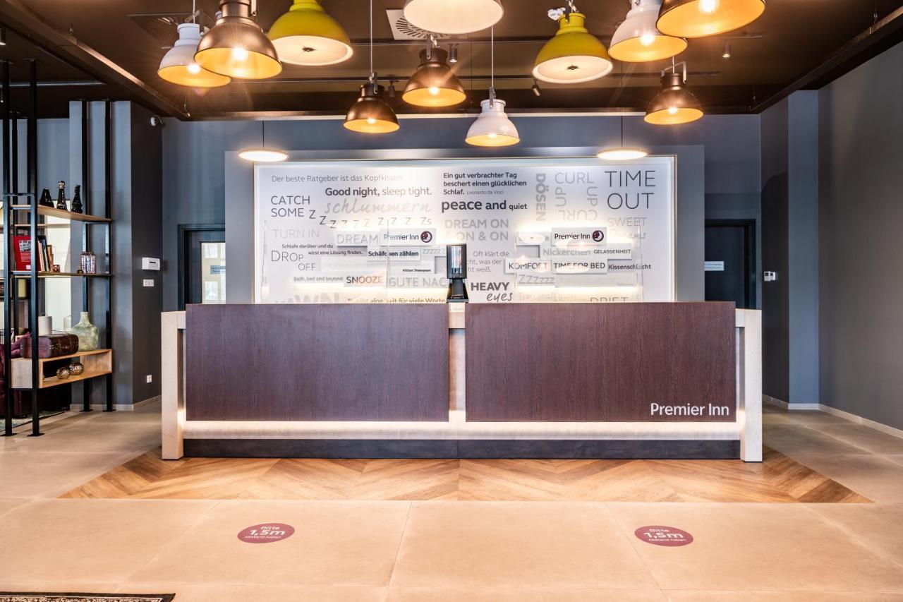 Premier Inn Wuppertal City Centre Exterior photo