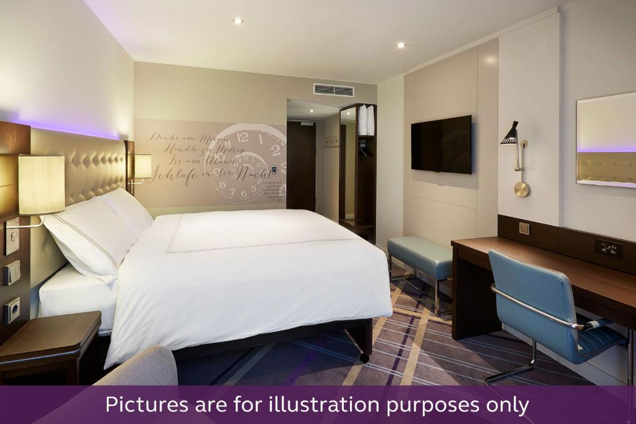Premier Inn Wuppertal City Centre Exterior photo